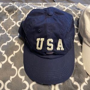 Brandy Melville American baseball cap!